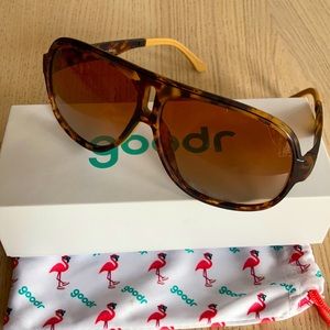 Goodr Super Fly style aviators
